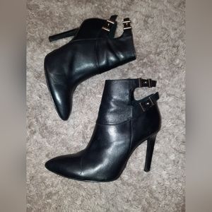 GUESS LEATHER HIGH HEELS BOOTS 7,5 SIZE